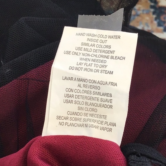 Speechless Y2K 90s sleeveless red dress with black lace bodice / tulle overlay … - Picture 7 of 7